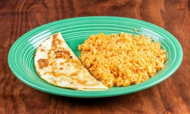 Kids: Quesadilla & Side.