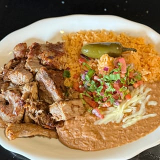 Carnitas Dinner