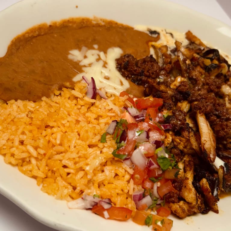 Taco Salad: A Tex-Mex Favorite
