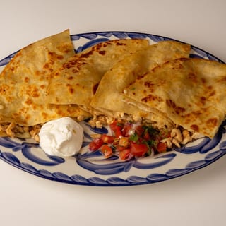 La Grande Quesadilla